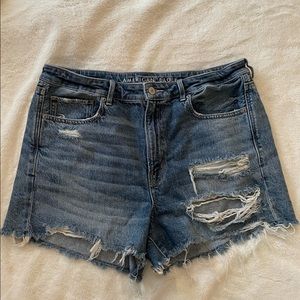 American Eagle Tomgirl denim short High rise